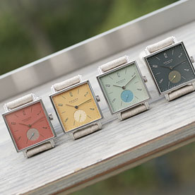 ノモス グラスヒュッテ