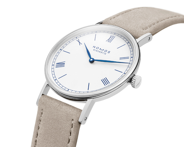 ラドヴィック 青柳